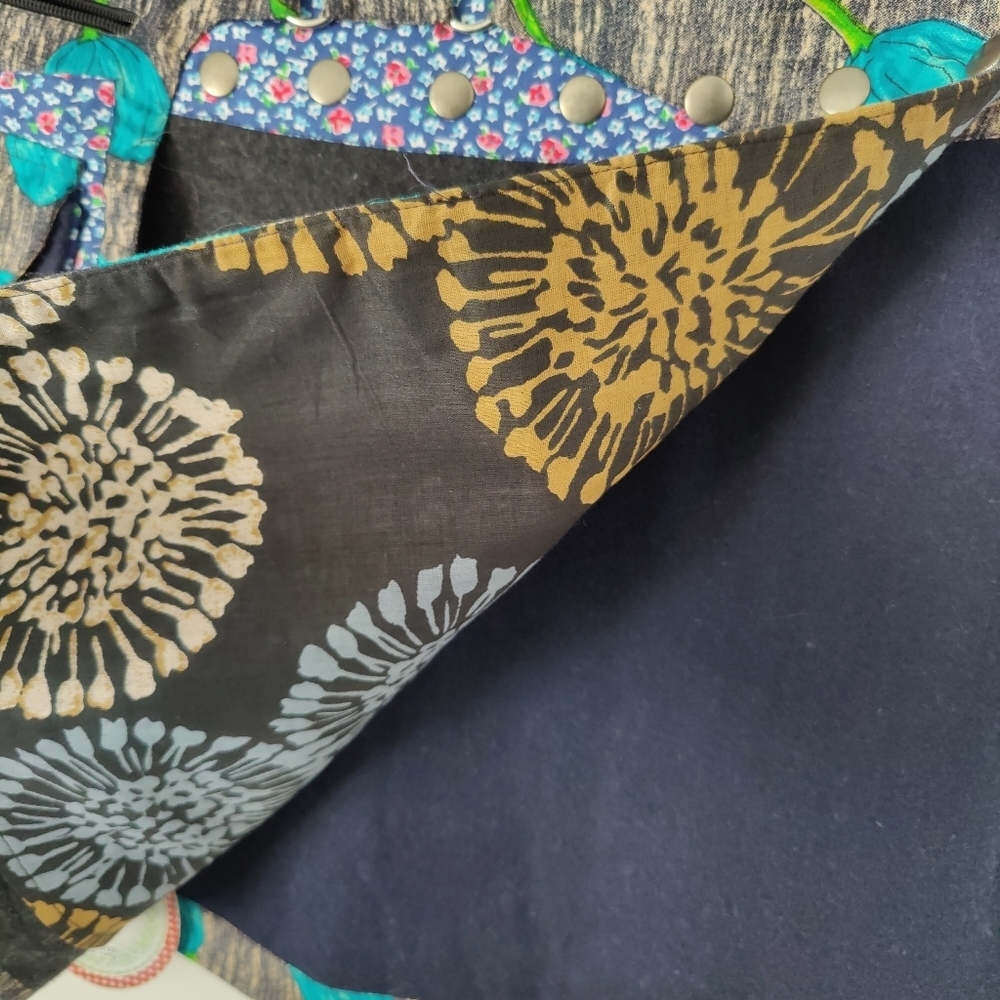 Moshiki Reversible Adjustable Wrap Mini Skirt - Picture 4 of 8